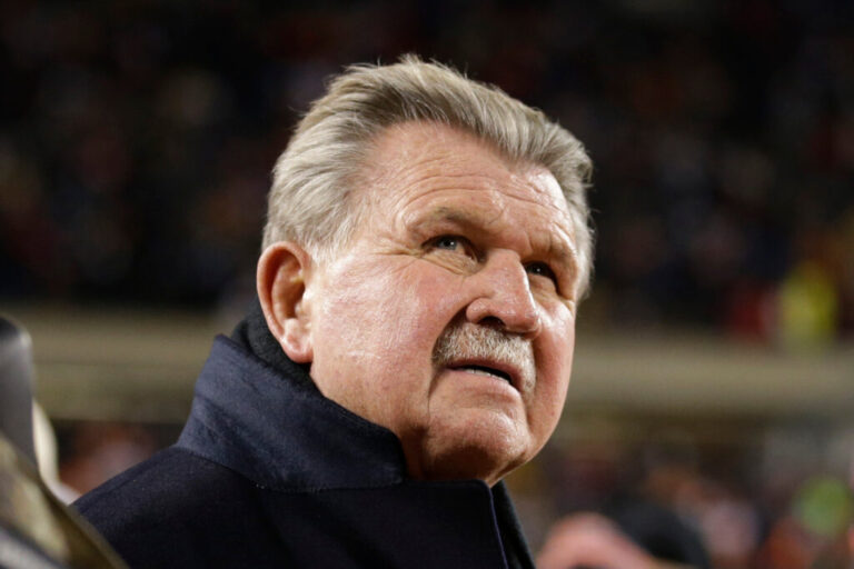 Former Chicago Bears player and football coach Mike Ditka waits for the halftime ceremony where his No. 89 was to be retired by the Bears during an NFL football game between the Bears and the Dallas Cowboys, Monday, Dec. 9, 2013, in Chicago. (AP Photo/Nam Y. Huh, File)